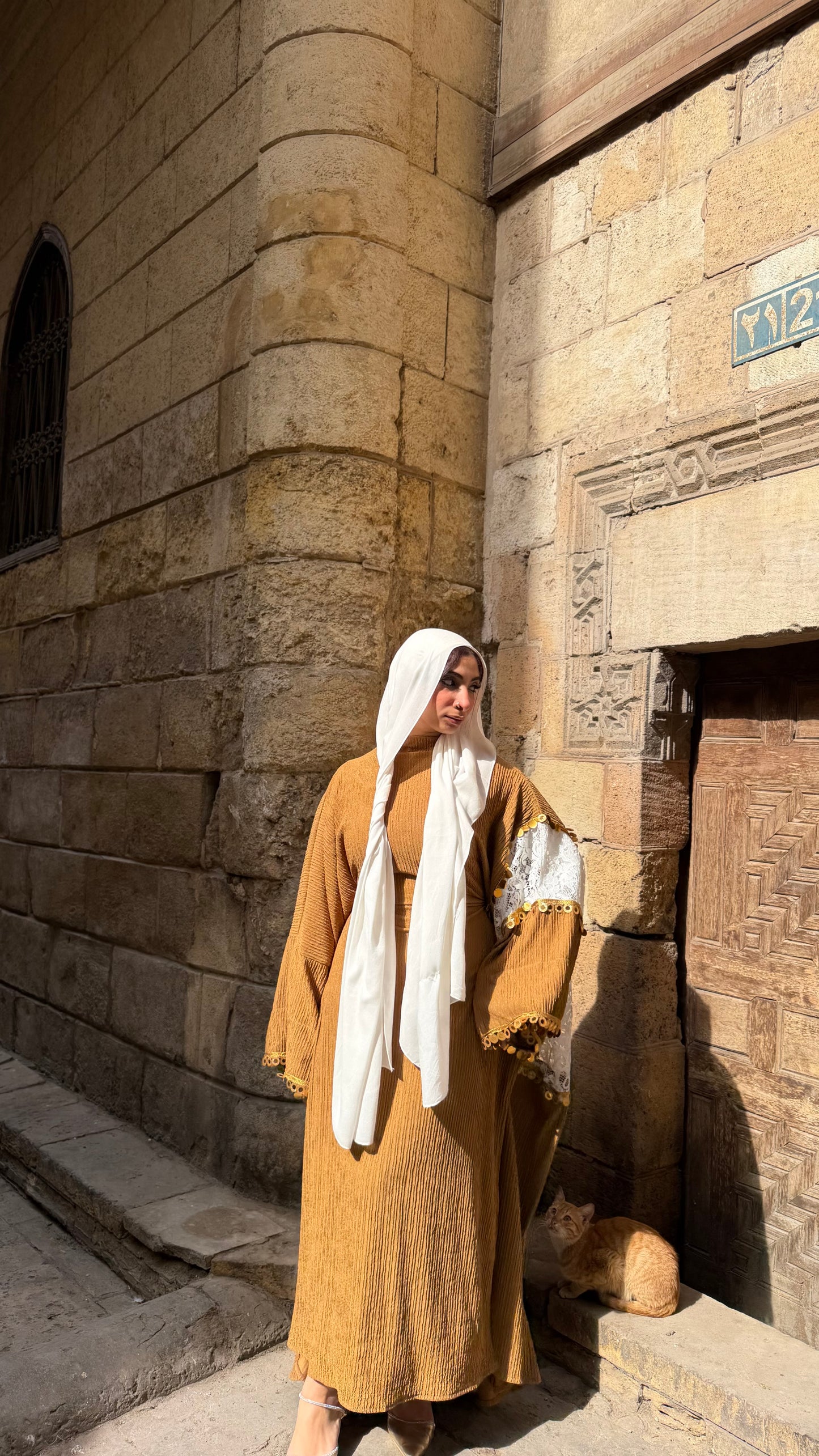 "شُموس" Kaftan