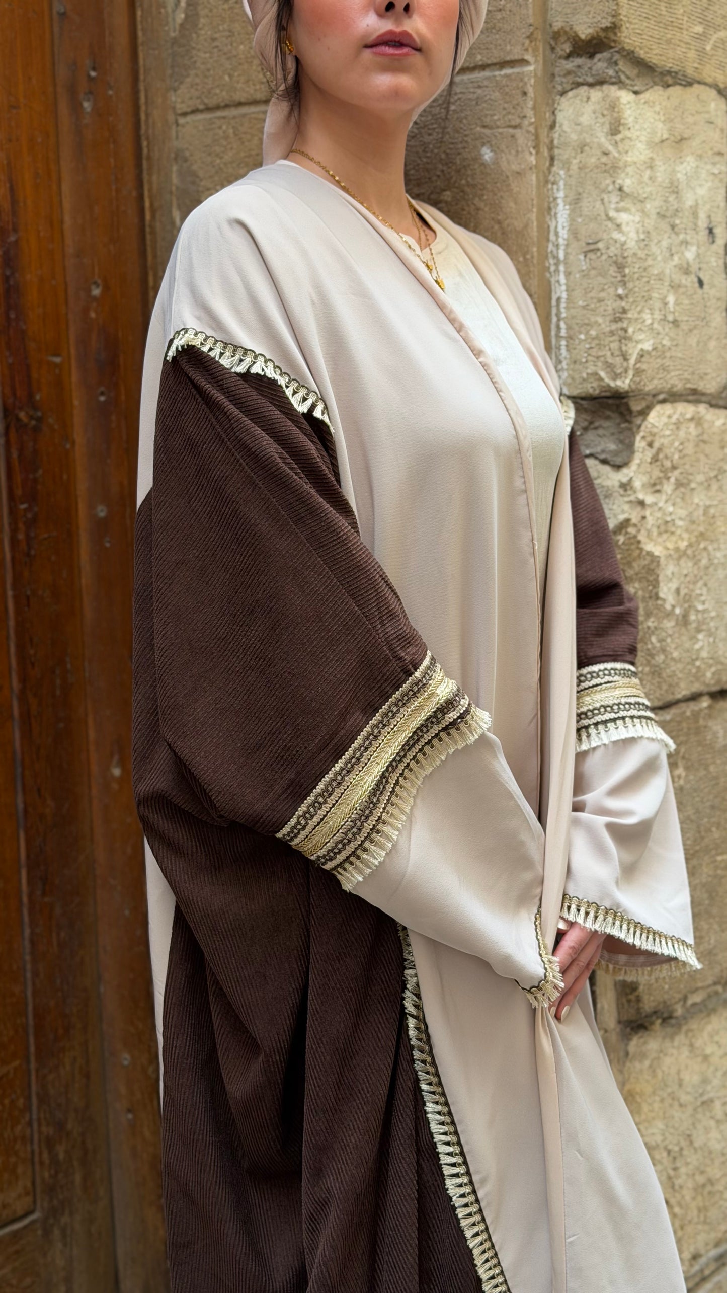 "وَقار" Kaftan/Abaya