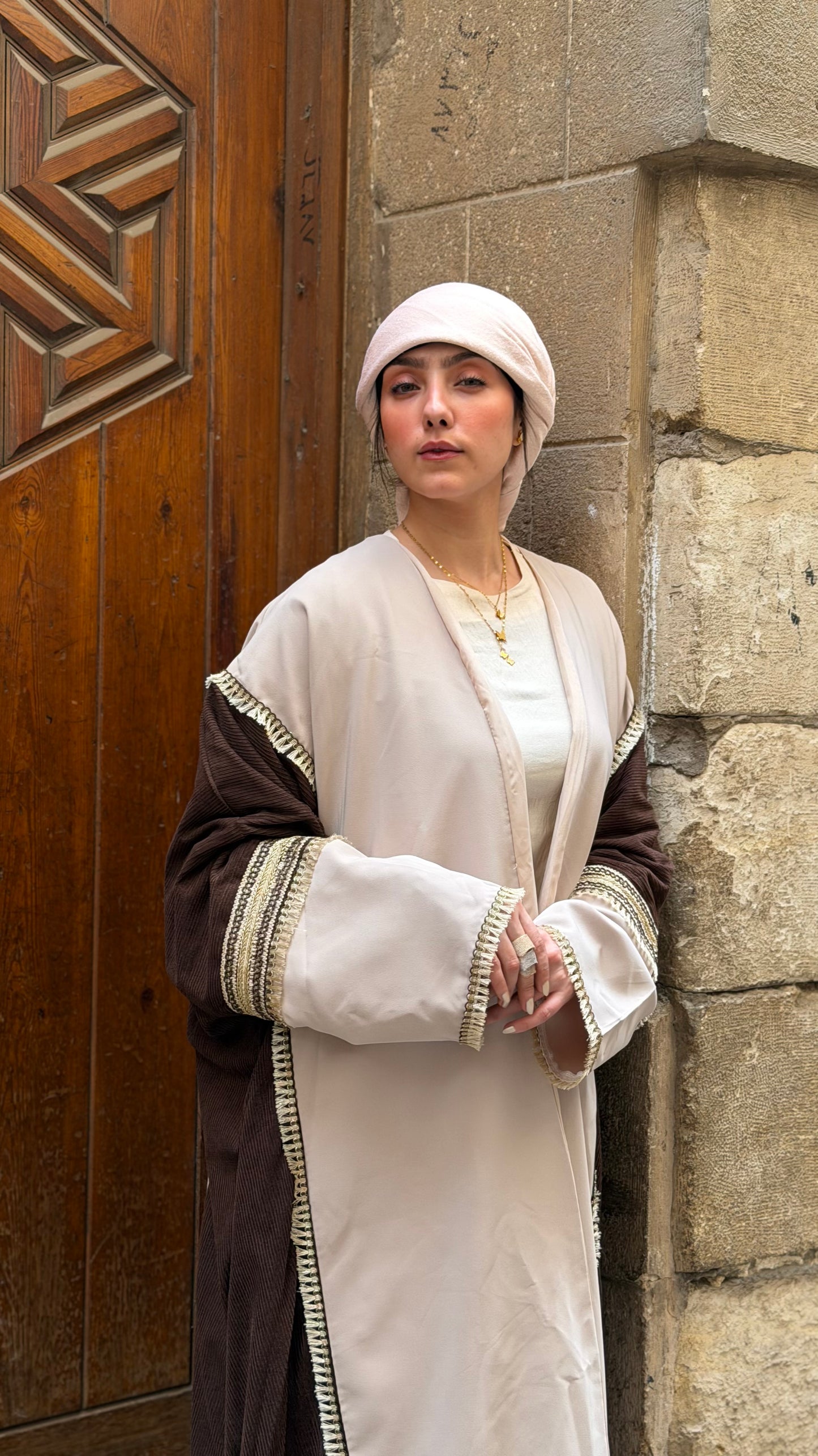 "وَقار" Kaftan/Abaya