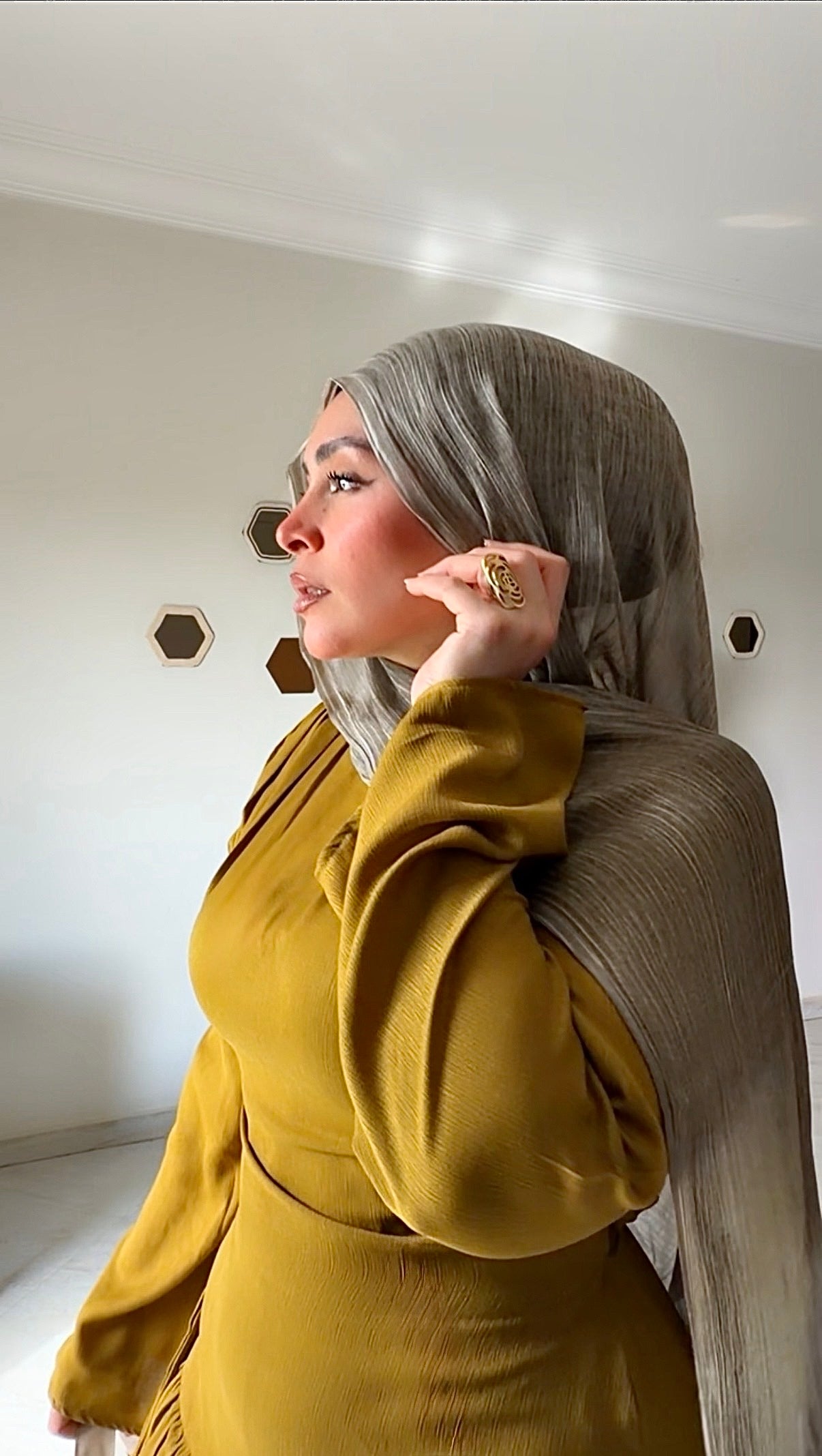 "كهرمان" dress