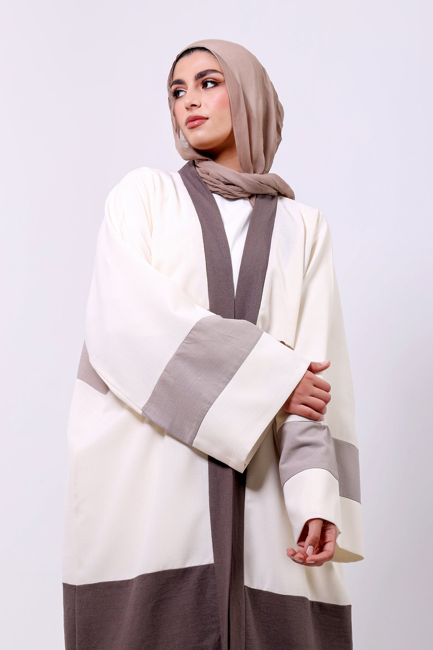 Wisal Abaya (وصال)